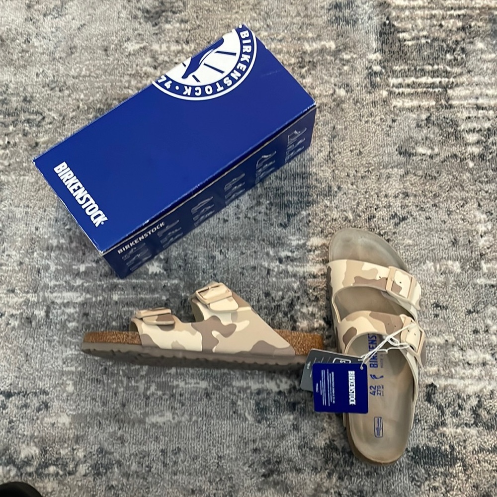 Birkenstock Arizona Size 42 Desert Soil Gray Color